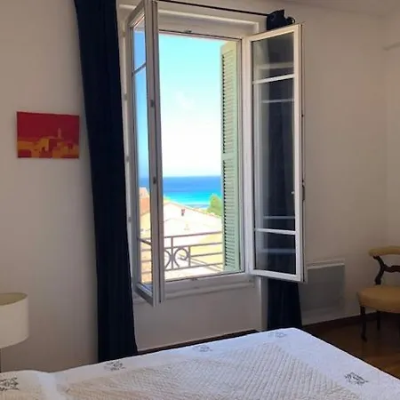 Appartamento Blasini - Grand 3 En Hypercentre à 3 Min à Pied De La De L'ile-rousse LʼÎle-Rousse