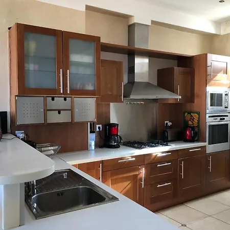 Blasini Proche & Lejlighed *